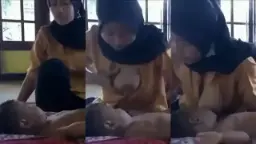Mama Berjilbab Cantik Yang Menggairahkan Saat Menyusui Buah Hati