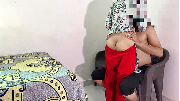 Bhabhi Yang Haus Digituin Sama Pembantu Sampai Jadi Kuda Liar Setelah Telanjang Bulat Di Depannya.
