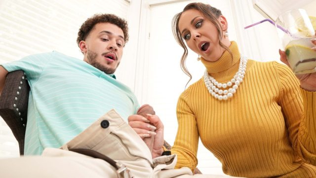 Istri Suburban Yang Anggun Dan Obsesinya Pada Sperma