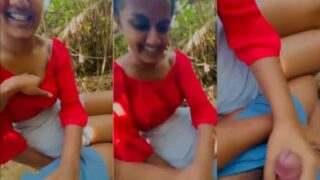 Pacar Seksi Merangsang Kekasihnya Di Alam Terbuka