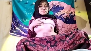 Ukhti Berjilbab Tergairah Terekam Mesum Di Video Viral