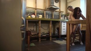 Ngentot Di Rumah Bareng Ayah Tiri Dan Cewek Rambut Coklat Yang Penurut