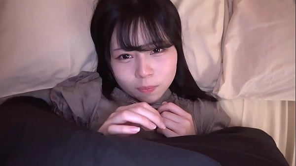 夢と精子を注ぎ込む！巨尻チャイナ娘・もも(20)にたっぷり中出し慈善活動