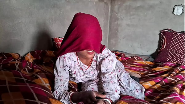 Bhabhi Ki Garmi Bhari Subah, Honeymoon Ke Baad Bhaiya Ke Saath Gaon Ki Chudai Ka Maza