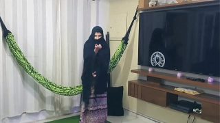 Arab Putih Dengan Kemaluan Merah Muda Pijat Erotis India