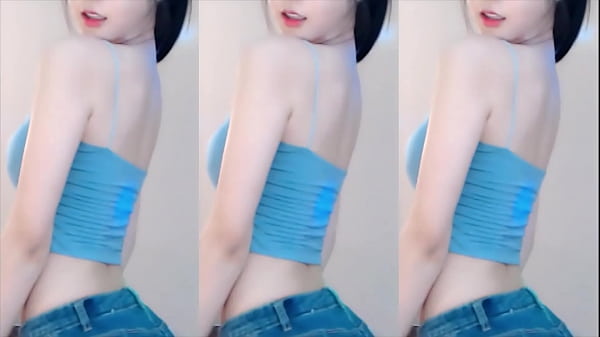 Cô Nàng Trung Quốc Uốn éo Quyến Rũ Khiến Các Anh Phát Cuồng