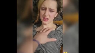 Adik Tiri Takut-takut Nikmatin Kontol Gede Kakaknya #1