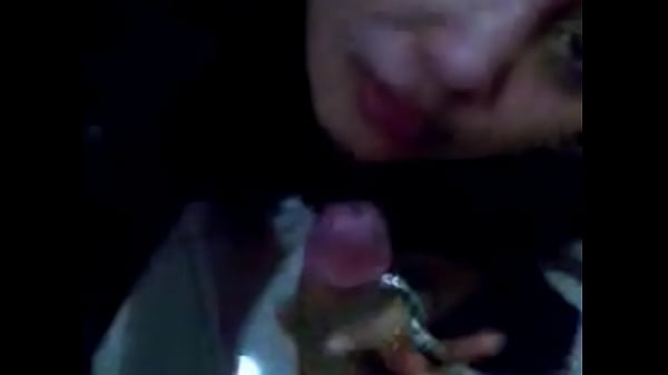 Lely Ngesot Sambil Nyedot Kontol