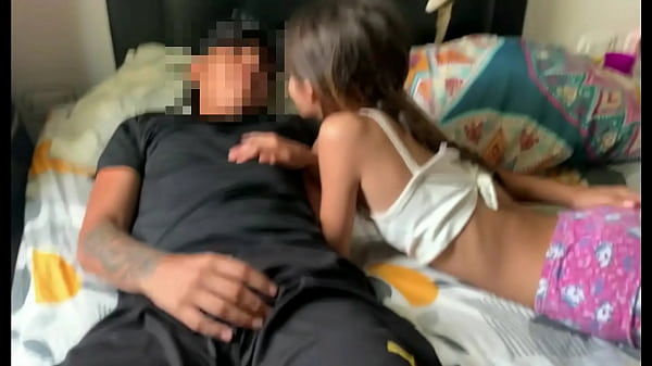 Hermanastra Memutuskan Untuk Menggoda Dan Bercinta Dengan Hermanastro Saat Orangtua Tiri Tak Ada Di Rumah – Kisah Lengkap …