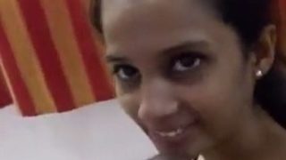 Video Panas Adik Desi Hisap Kontol Gede Abang