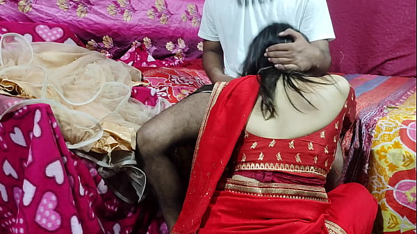Bidadari India Yang Menggairahkan Digoyang Mertua Di Ranjang
