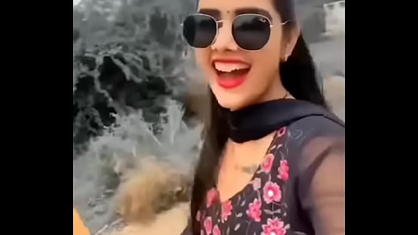 Desi Bhabhi Goyang Susu Naik Turun