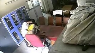Petugas Pemerintah Ngewe Di Kantor, Video Seks Tamil Bikin Makin Panas.