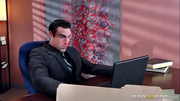 Ngentot Di Kantor Bareng Ava Riley, Tits Besar Bikin Mampus