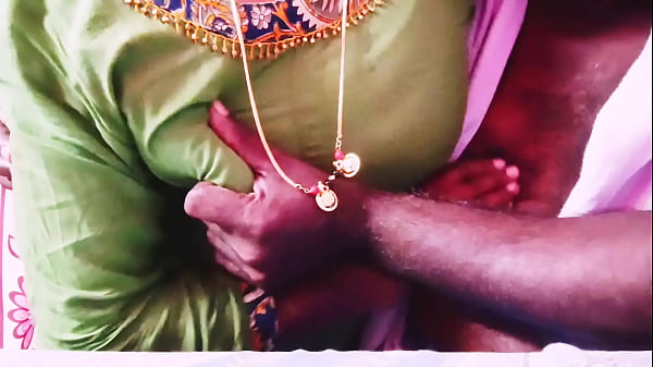 Istri Desi Nakal Bercinta Dengan Omongan Mesum Kotor Telugu.