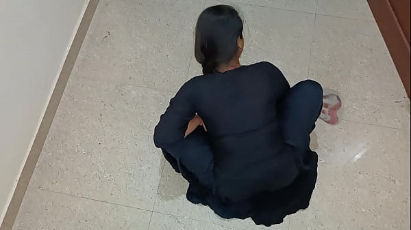 Crot Desi Pembantu India Digenjot Majikan Kamar, Suara Hindi Jelas Bikin Makin Erotis