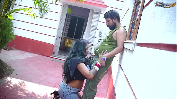 Kontol Desi Bengali Muka Manis Dientot Keras Di Luar Pake Audio Hindi (full Film)
