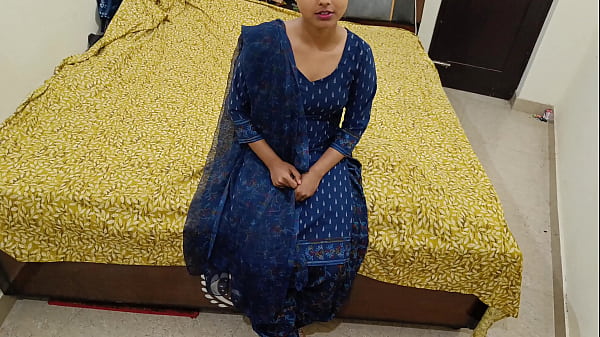 गाँव की बस्ती की मासूम लड़की को पिज़्ज़ा खिलाकर उसके मुंह और योनि का मजा लिया