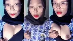 Hijabers Abg Sma Lagi Sange, Remas Toketnya Sendiri Sampe Basah.