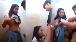 Masih Smp, Ngentot Sampai Basah Di Kamar Mandi