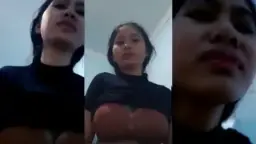 Ngemutin Tetek Gede Temen Kos, Enak Banget Sampe Keluar Air.