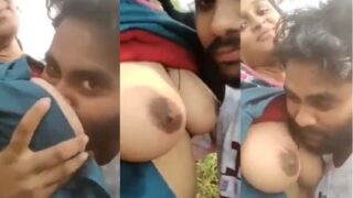 Perv Ngemut-ngemut Pentil Ceweknya Di Outdoor Ala India