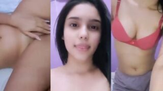 Puneri Gadis Maharashtrian Telanjang Bulat, Jari Mainin Memek