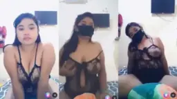 Tinna Pake Lingerie Hitam Bikin Makin Pengen Liat Isi Dalemnya.
