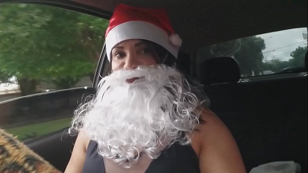 Bianca Mau Kasih Hadiah Buat Santa, Malah Jatuh Di Kontol Kalkun Natal.