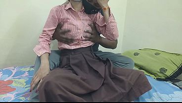 Cewek Kuliahan India Digenjot Abis Sama Pacarnya Di Kamar Kos, Crot Di Dalem!
