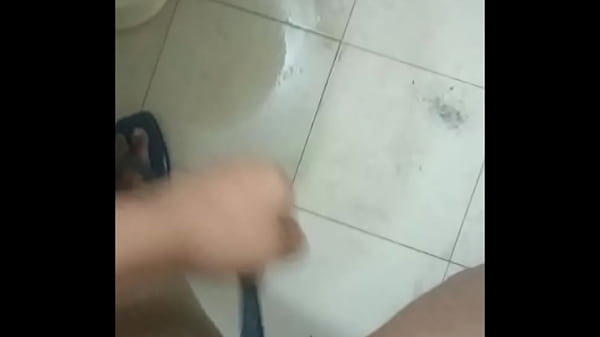 Kamar Mandi, Jari-jari Nakal Main Di Sana, Cewek Desi Makin Liar.