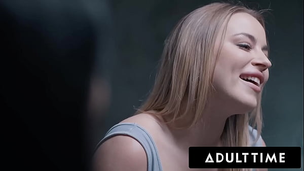 Waktu Dewasa – Gadis Pawg Kecanduan Seks Anna Claire Clouds Godain Polisi Pas Diinterogasi, Berujung Nge-seks Keras Kasar!