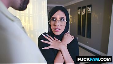 Hijabis Celah Keperawanan Malaikat Del Rey, Siap Ngepound