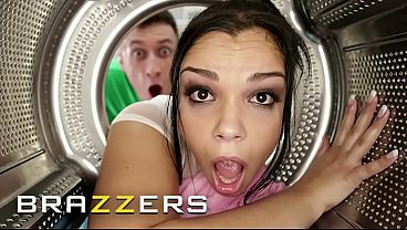 Tonton Sampai Abis! Adegan Macet Paling Liar, Bikin Bintang-bintang Brazzers Ngewe Sampai Njerit Kejang-kejang