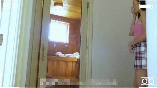 Lirik Lana Rhoades Mengintip Kakak Tiri Lagi Sange-sange