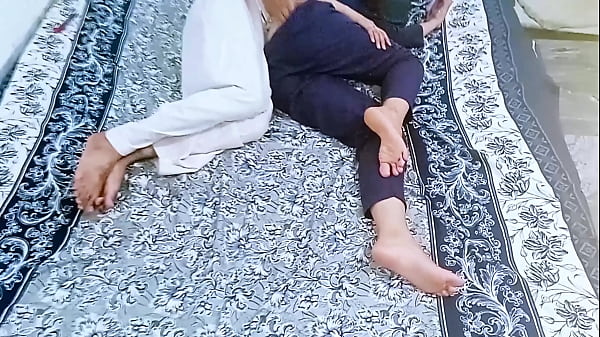 Desi Gadis Lugu Malu-malu Pertama Kali Ngerasain Enaknya, Video Desa Cewek Polos Digarap Pertama Kali