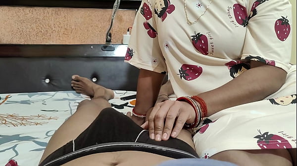 गाँव का जोड़ा रात भर खूब चोदाई करता रहा, भारतीय हिंदी ब्लू फिल्म