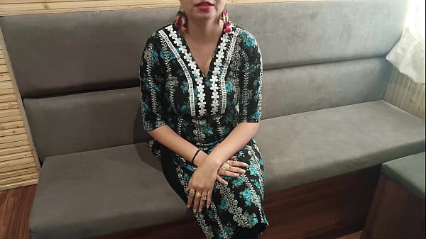 Jija Ji Ngintip Badan Seksi Saali, Langsung Ngewe Memek Dan Buntutnya, Suara Hindi Bikin Makin Panas.