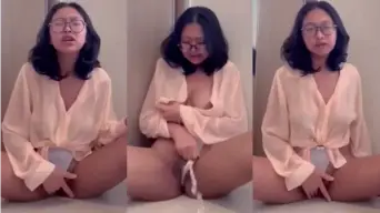 Nindi Si Kacamata Mancur, Crotnya Muncrat Kayak Air Mancur Panas.