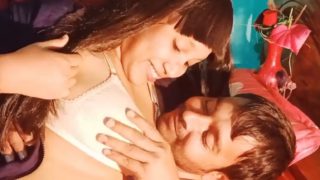 Pasangan Bengali Main Foreplay, Video Porno Viral Di Internet