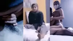 Remaja Berjilbab Colmek Bareng Pacar Di Kamar, Crot Di Mana-mana.