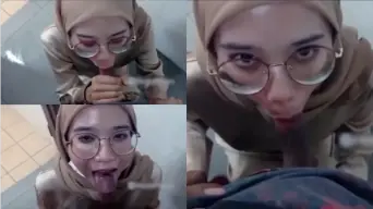 Skandal Pns Jilbab Ngentot Kontol Di Toilet