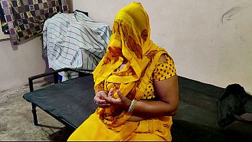 Mausi India Desi Lagi Ngentot Di Kamar Belakang.