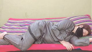 Bhabhi Pakistan Digebrek Keras Cepet Gaya Anjing Pake Suara Desi Hindi
