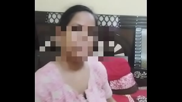 Desi Bhangi Bhabhi Ke Saath Garmi Raat Ka Nasha