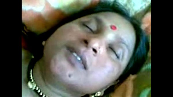 Ibu Desa India Digebukin Di Depan Suami – Xvideos