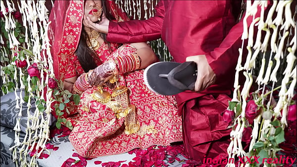 Malam Pertama Pernikahan India, Nge-seks Habis-habisan Di Ranjang Pengantin.
