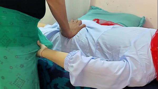 Malkin Udah Atur Pelayannya Buat Ngewe Pake Suara Hindi Yang Bikin Makin Greget.