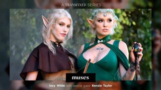 Sesi Panas Malam Ini: Izzy Wilde & Kenzie Taylor Bikin Ketagihan, Izzy Wilde Bikin Merinding!