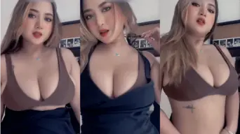Xixi Pake Baju Hitam, Goyangannya Bikin Makin Tegang.